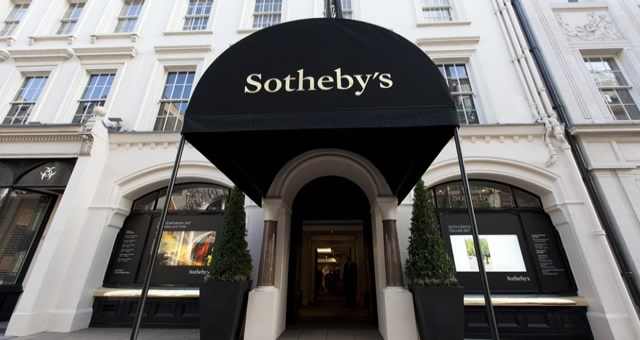 "Luinesi all'estero": Giorgia Parodi tra passione, arte e mercato lavora per la casa d'aste "Sotheby's"