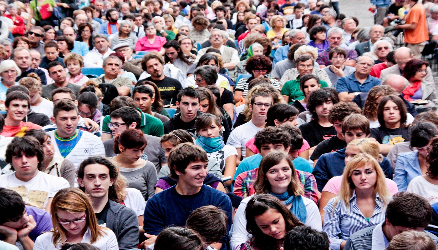 Sempre più Italiani lasciano l'Italia, +6,2% rispetto al 2015