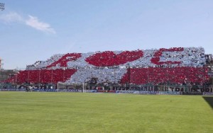 Una coreografia della curva della Reggina quando militava in Serie A (calcioweb.eu)