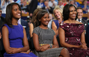 Le figlie di Barack e Michelle Obama, Malia e Sasha (jamiiforums.com)